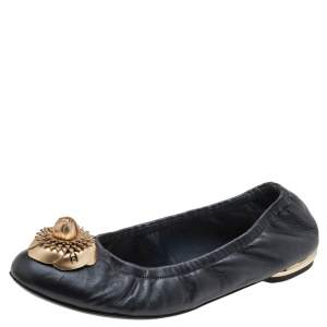 Pre Owned Chanel Black/Gold Leather Camellia Flower Scrunch Ballet Flats Size 36.5
