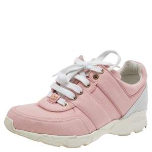 مملوكة مسبقًا Chanel Pink/White Canvas And Leather CC Low Top Sneakers Size 38