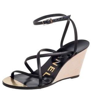 مملوكة مسبقًا Chanel Black Leather Strappy Ankle Wedge Sandals Size 36