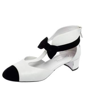 Chanel White/Black Leather and Velvet Cap-Toe Bow Cut-Out Ankle Boots Size 41