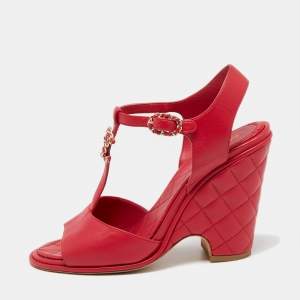 Pre Owned Chanel Pink Leather CC T-Strap Quilted Block Heel Sandals Size 40