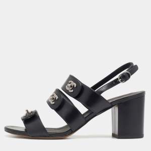 مملوكة مسبقًا Chanel Black Leather CC Turnlock Sandals Size 38