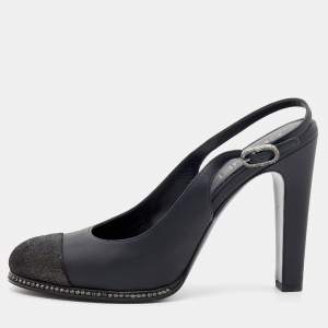 مملوكة مسبقًا Chanel Navy Blue/Black Leather CC Cap Toe Slingback Sandals Size 37.5