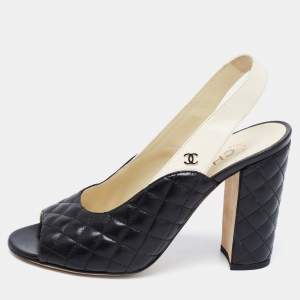 Pre Owned Chanel Black Quilted Leather CC Block Heel Sandals Size 37