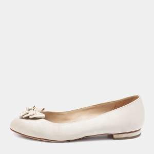 Pre Owned Chanel Ivory Satin Bow Embellished Ballet Flats Size 38.5