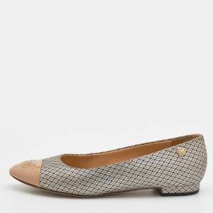 Pre Owned Chanel Beige Metallic Fabric And Patent Leather CC Cap Toe Ballet Flats Size 38.5
