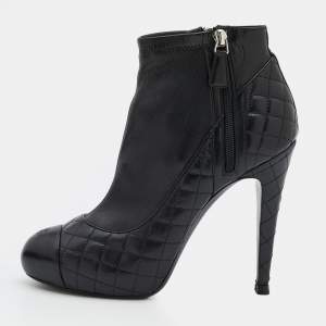 Chanel Black Quilted Leather CC Cap Toe Platform Ankle Length Boots Size 41