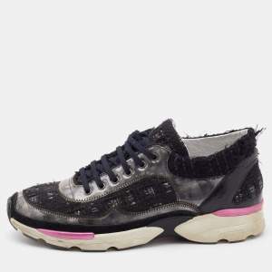 Pre Owned Chanel Black/Grey Tweed and PVC CC Low Top Sneakers Size 37.5