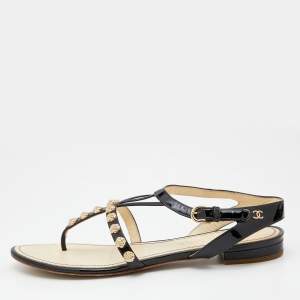 Chanel Black Patent Leather CC Camellia Thong Ankle Flats Size 38.5