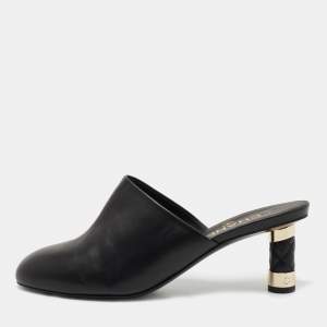 Chanel Black Leather Round Toe Mules Size 39
