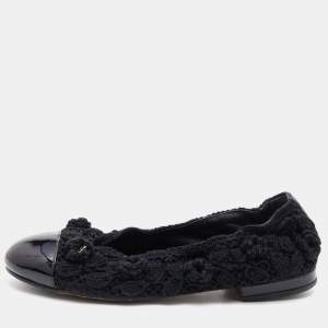 Pre Owned Chanel Black Patent Leather and Crochet Camellia CC Cap Toe Ballet Flats Size 36.5