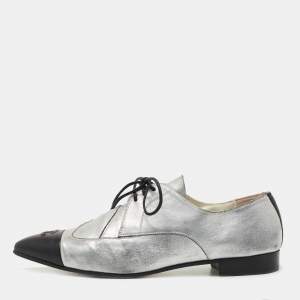 Chanel Grey/Black Leather CC Pointed Toe Derby Size 40