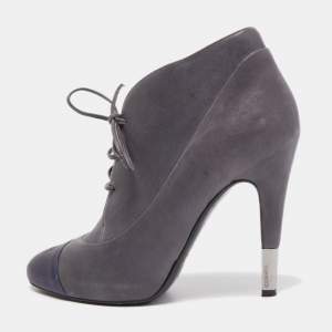 Chanel Grey Leather CC Cap Toe Lac Up Booties Size 39.5