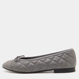 Chanel Grey Leather CC Cap Toe Bow Ballet Flats Size 38.5