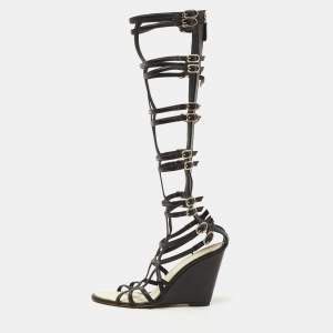 Chanel Black Leather Interlocking CC Logo Gladiator Sandals Size 37.5