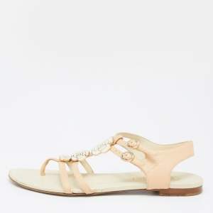 Chanel Beige/Cream Leather Camelia Thong Flat Sandals Size 37.5