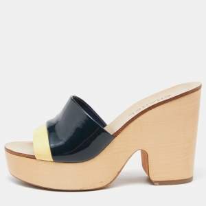 Chanel Two Tone Patent Leather Open Toe Platform Slide Sandals Size 40
