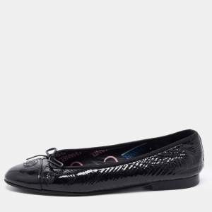 Chanel Black Patent Leather CC Ballet Flats Size 40.5