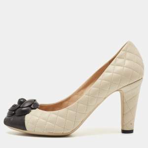 Chanel Beige/Black Quilted Leather CC Camelia Pumps Size 38