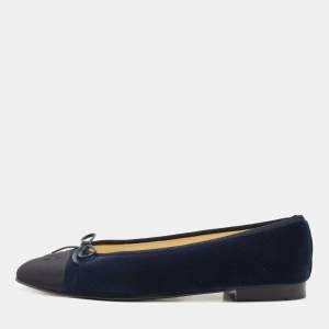 Pre Owned Chanel Navy Blue Velvet and Canvas CC Cap Toe Ballet Flats Size 40.5