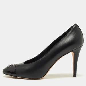 Pre Owned Chanel Black Leather and Patent Leather CC Cap Pumps Size 39