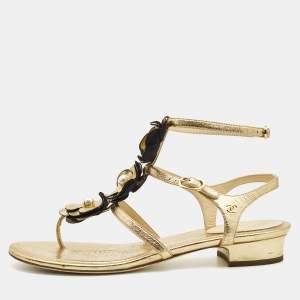 Chanel Metallic Gold Texture Leather CC Camellia Leaf Pearl Ankle Strap Thong Flat Sandals Size 38.5