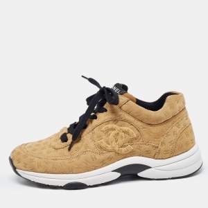 Pre Owned Chanel Brown Nubuck CC Logomania Low Top Sneakers Size 39.5