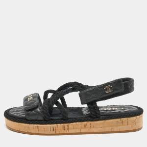 مملوكة مسبقًا Chanel Black Quilted Leather Logo Cord Rope Cork Slingback Sandals Size 38