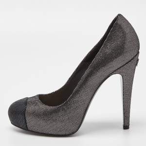 Pre Owned Chanel Metallic Laminated Suede CC Pumps Size 37
