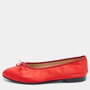 Pre Owned Chanel Red Satin CC Cap Toe Ballet Flats Size 41