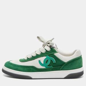 Pre Owned Chanel Green/White Suede Low Top Sneakers Size 37.5