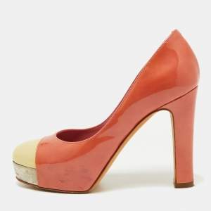 Pre Owned Chanel Peach/Yellow Patent Leather Platform Pumps Size 35