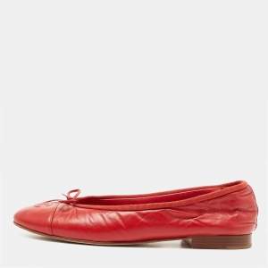 حذاء باليرينا فلات شانيل سي سي جلد أحمر بفيونكة مقاس 38.5 