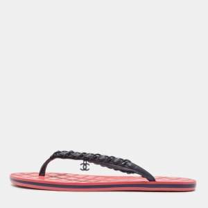 Chanel Navy Blue Leather Interlocking CC Logo Flip Flops Size 37.5