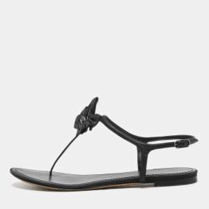 Chanel Black Leather interlocking CC Logo T Strap Sandals Size 40.5