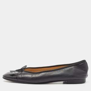 Pre Owned Chanel Black Leather and Patent CC Cap Toe Bow Ballet Flats Size 40