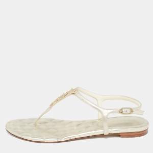 Chanel Gold Leather CC Star Embellished Thong Flat Sandals Size 40
