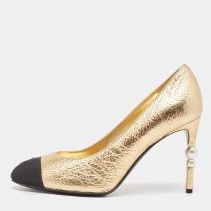 Pre Owned Chanel Gold/Black Leather and Grosgrain CC Pearl Embellished Heel Pumps Size 39