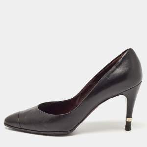 Pre Owned Chanel Black Leather Cap Toe Pumps Size 38