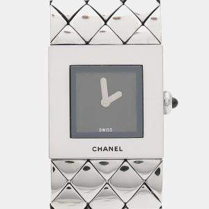 مملوكة مسبقًا Chanel Matelasse Quartz Black Stainless Steel Women's Wristwatch 19 mm