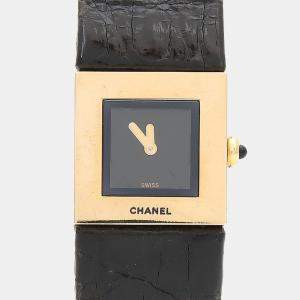 Chanel Matelasse Quartz Yellow Gold Women's Wristwatch 19 mm