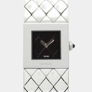 مملوكة مسبقًا Chanel Matelasse H0009 Quartz Black Stainless Steel Women's Wristwatch 19 mm