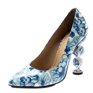 Pre Owned Charlotte Olympia Blue/White Ming Koi Carp Print Patent Leather Pointed Toe Pumps 35.5