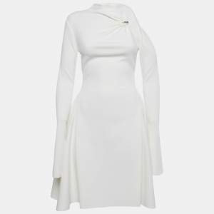 مملوكة مسبقًا فستان وشورت شاتس باي سي.دام أبيض قماش جيرسي ومجموعة تنورة بقصة مكشوفة صغير (سمول)