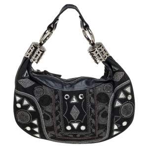 Pre Owned Chloe Black Leather Embellished Crescent Hobo
