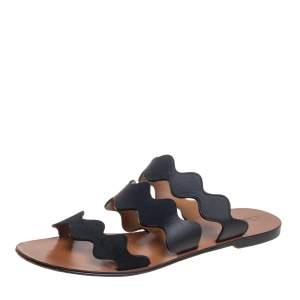 Pre Owned Chloe Black Leather and Suede Scalloped Slide Flats Size 39