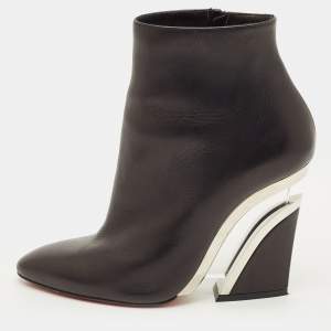 مملوكة مسبقًا Christian Louboutin Levitibootie Size 39 Black Leather Ankle Length Boots