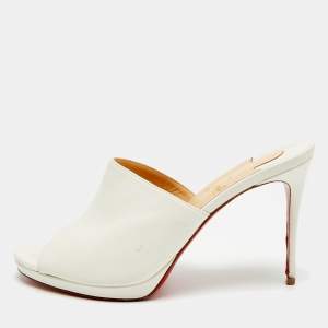 مملوكة مسبقًا Christian Louboutin Submuline Size 39 White Leather Mules
