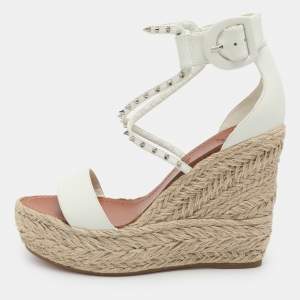 Pre Owned Christian Louboutin Chocazeppa Size 38 White Leather Wedge Sandals 