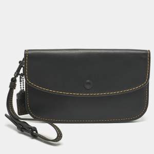 Pre Owned Coach Black Leather Wristlet Clutch